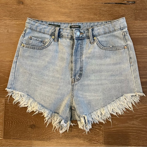 Wild Fable Women’s Denim Shorts Light Wash Size 10 - Picture 1 of 7